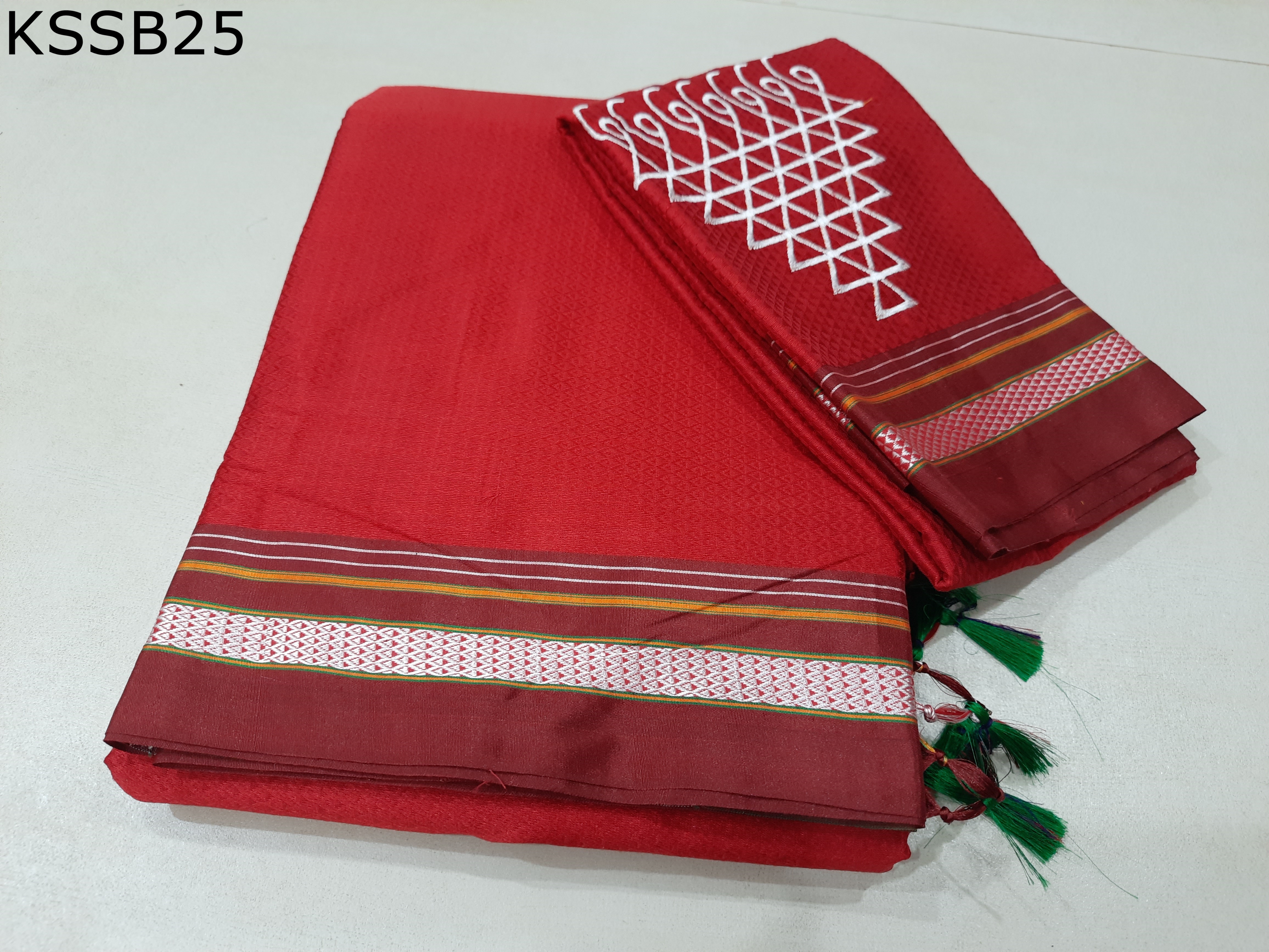 Khun Lining Pallu