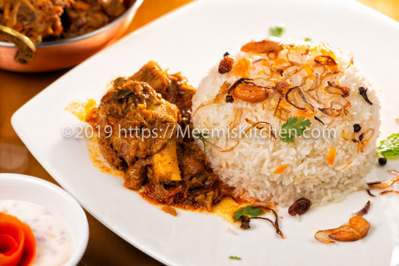 Neychor chicken curry