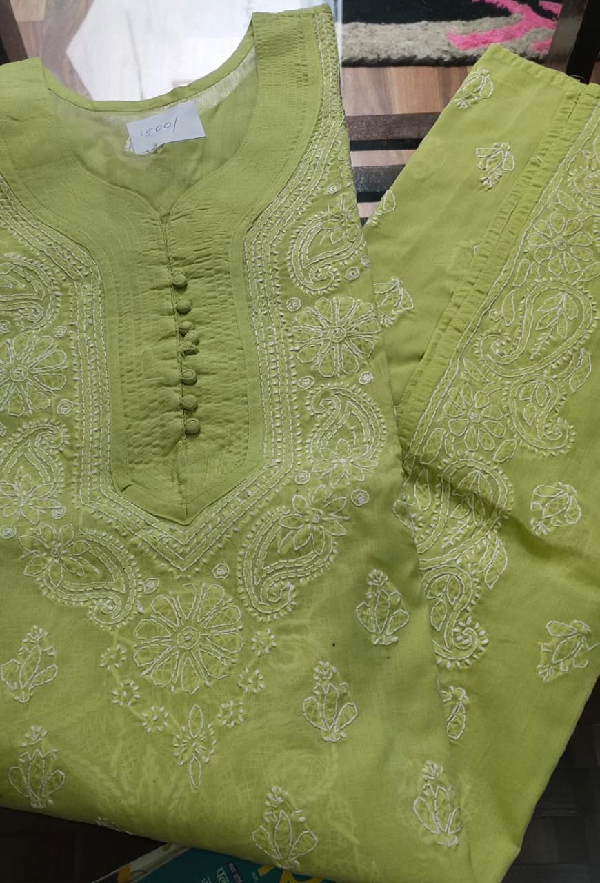 Women Lime Green & White Embroidered Chikankari Kurta