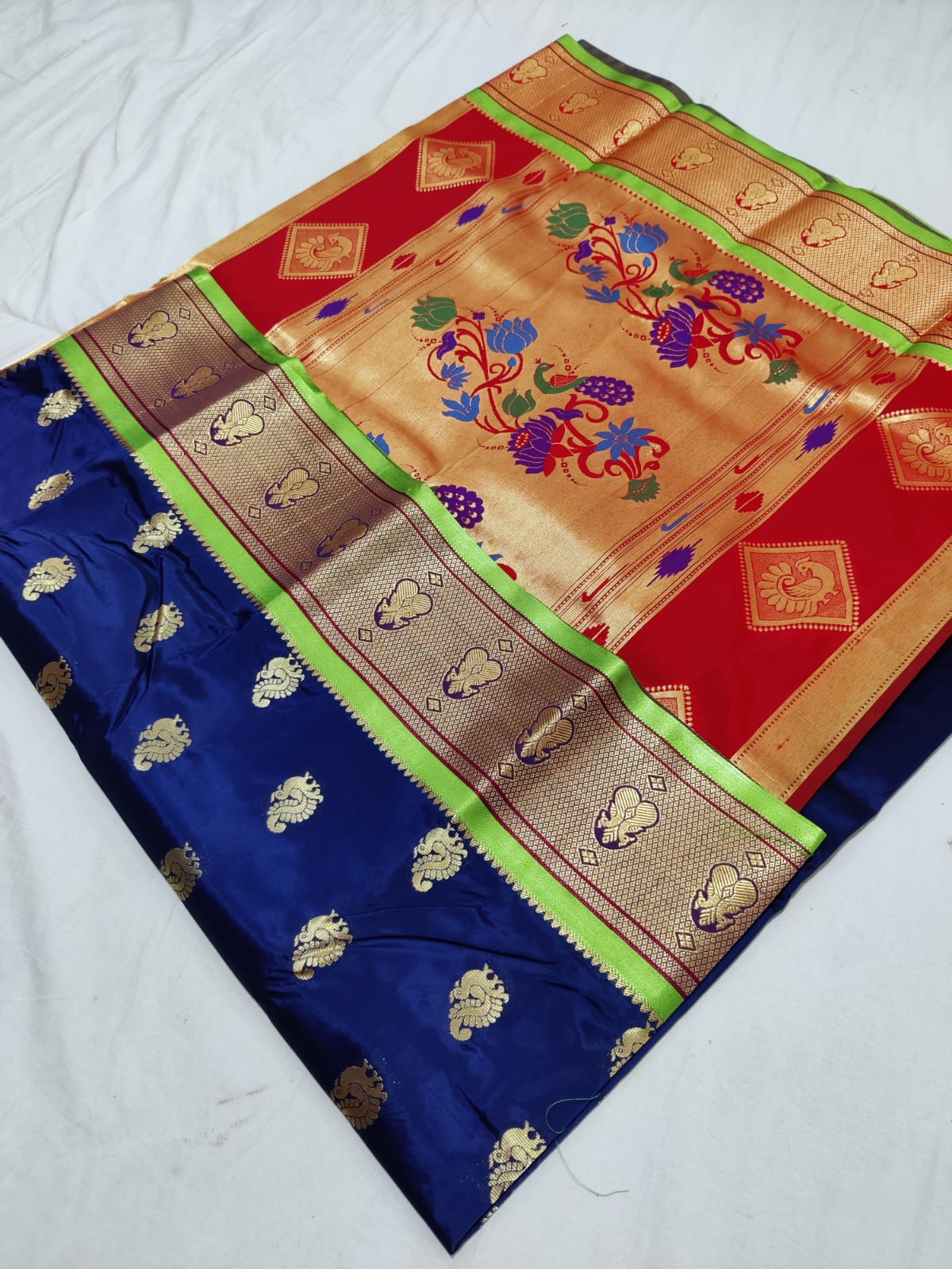 Kadiyal Paithani 03