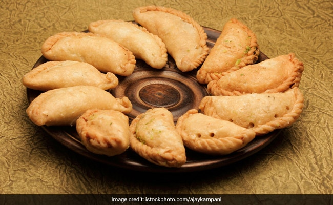 Gujhia