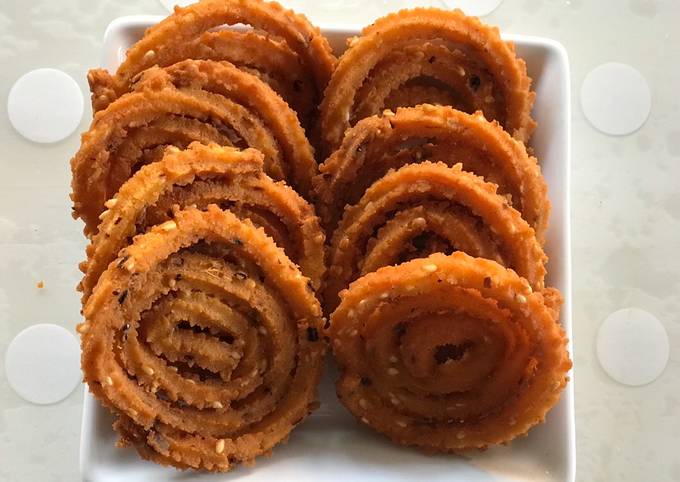 Chakli/Murukku
