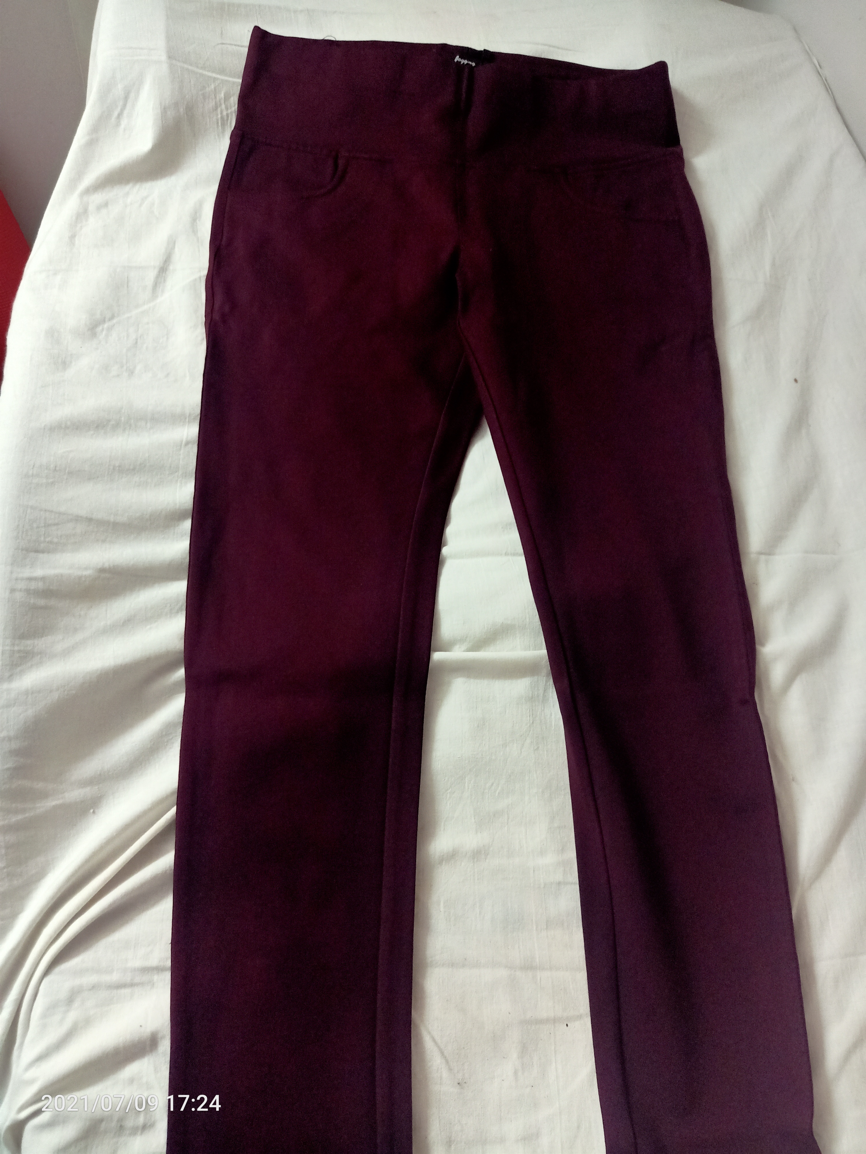 Broad Belt Style Jeggings