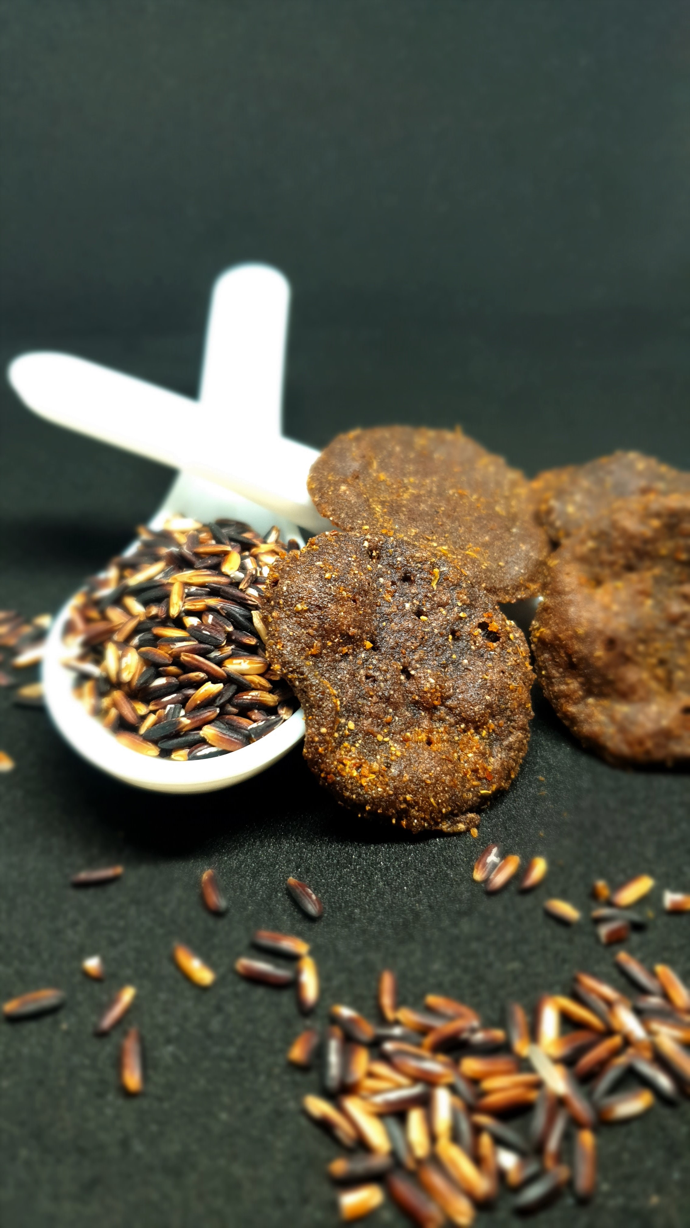 Black Rice Mathri