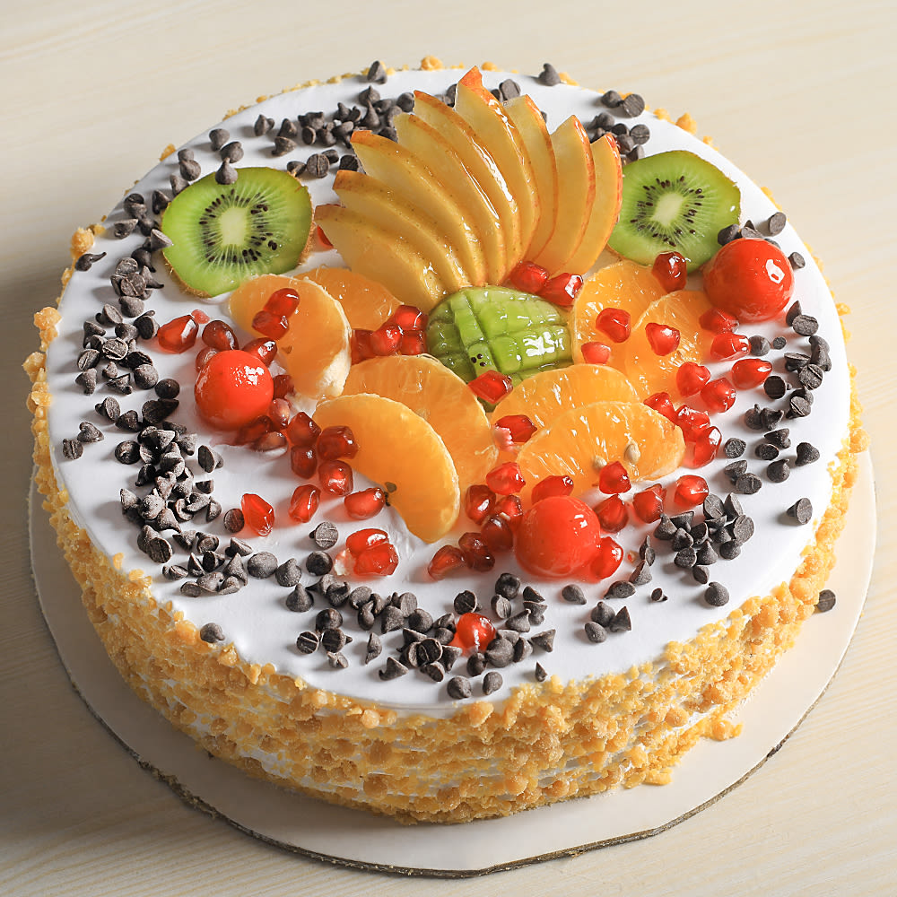 Fresh fruit cake