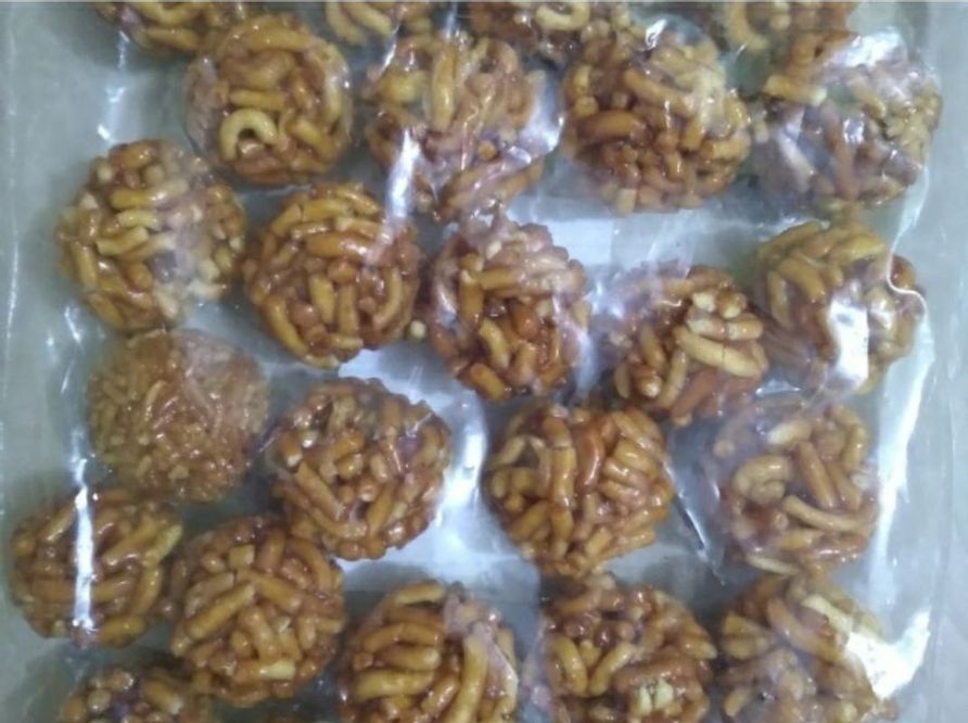 खडके शेव लाडू  - Khadke Shev Ladoo