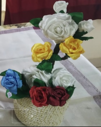 10 Multi colour Roses