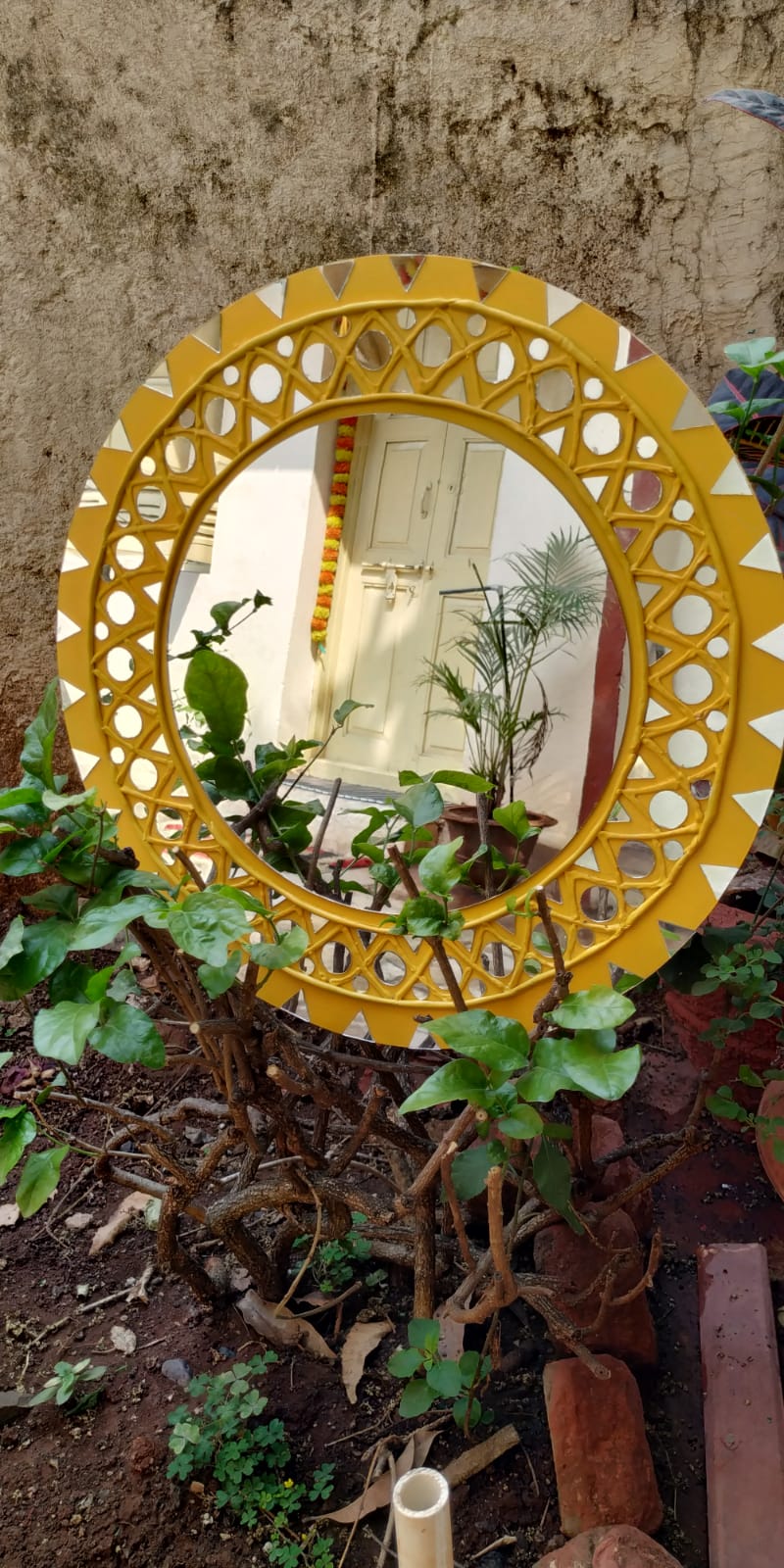 Handcrafted Wall Decor | Mud Mirror Art | Lippan Art