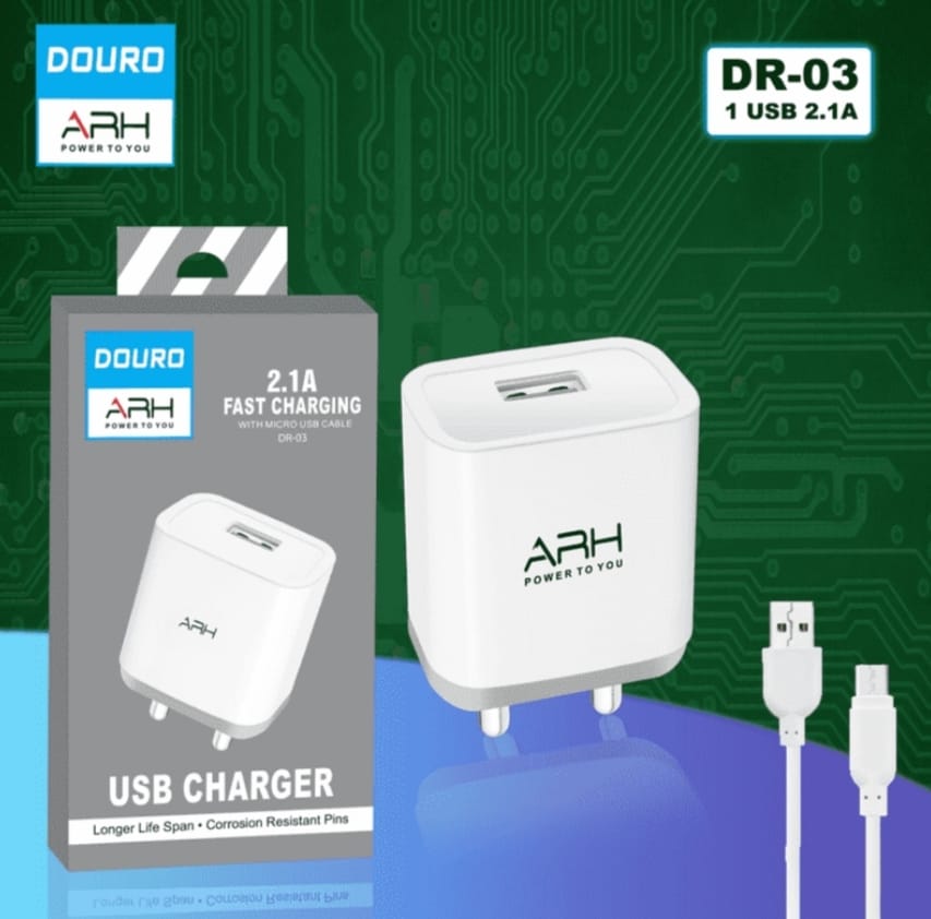 Smartphone USB Charger 2.1 Amps + USB Cable