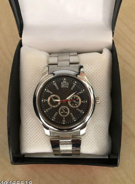 Voguish analog watch
