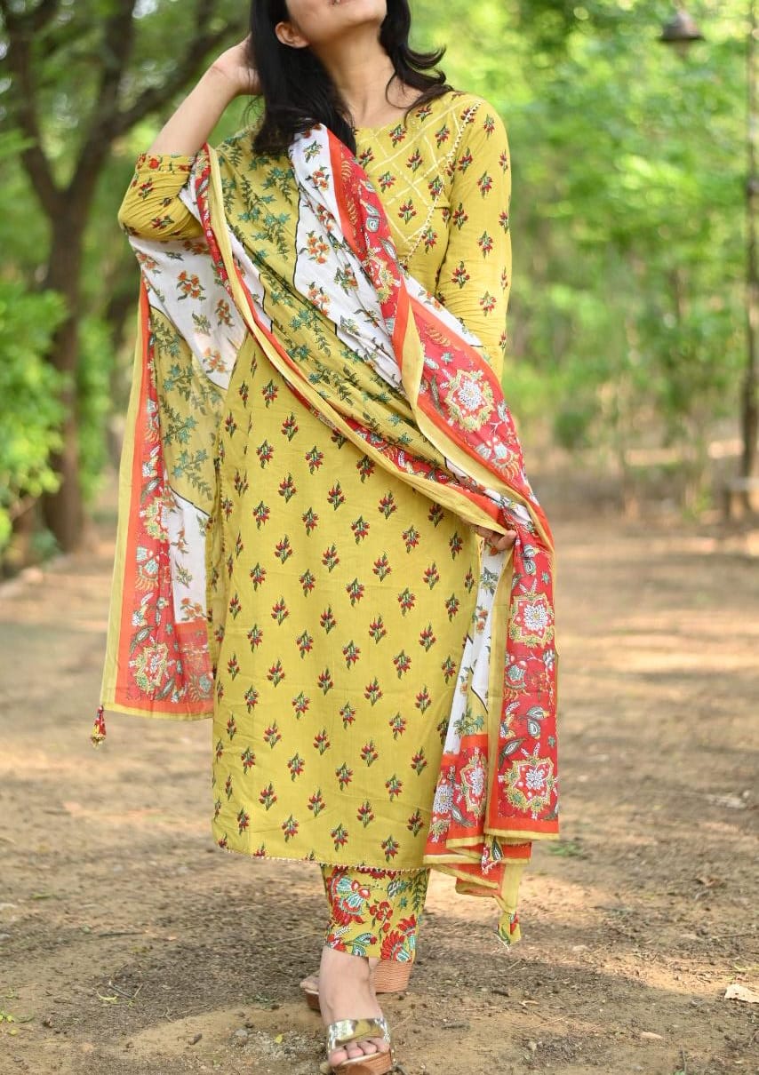 Absolutely new color combo... Cotton kurta pant with gota detailing and beautiful mul cotton multicolored dupatta... *Size* available- 38,40,42,44 *Material* - kurtapant-cottonDupatta - mal cottonSleeves length - 17 inchesKurti length - 47 inchespant length- 39 inches  
