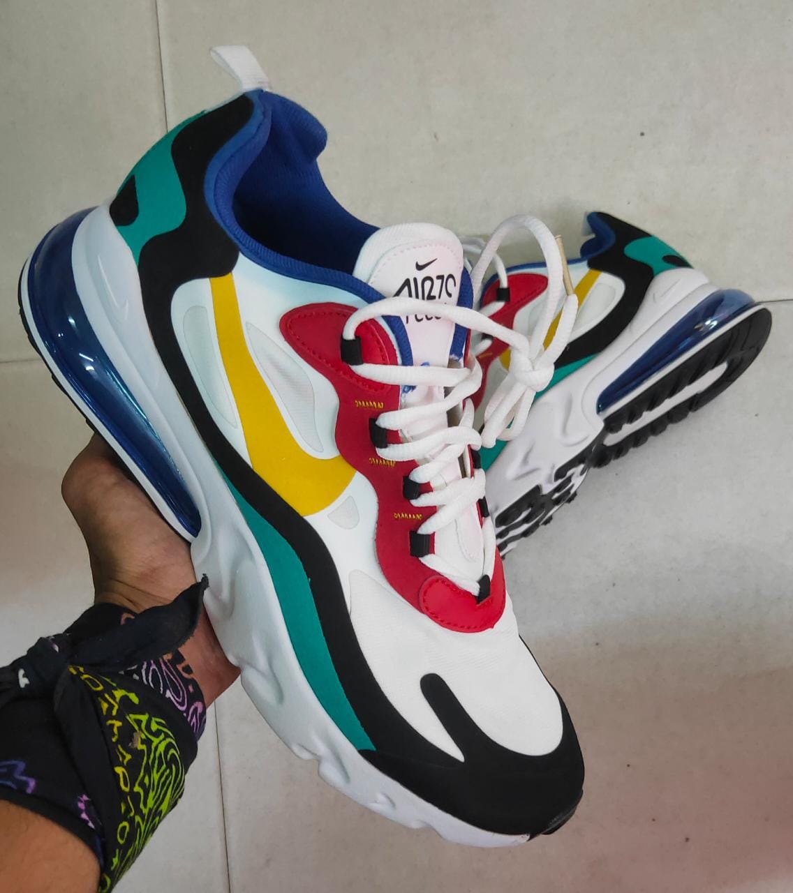 NIKE AIRMAX 270 REACT