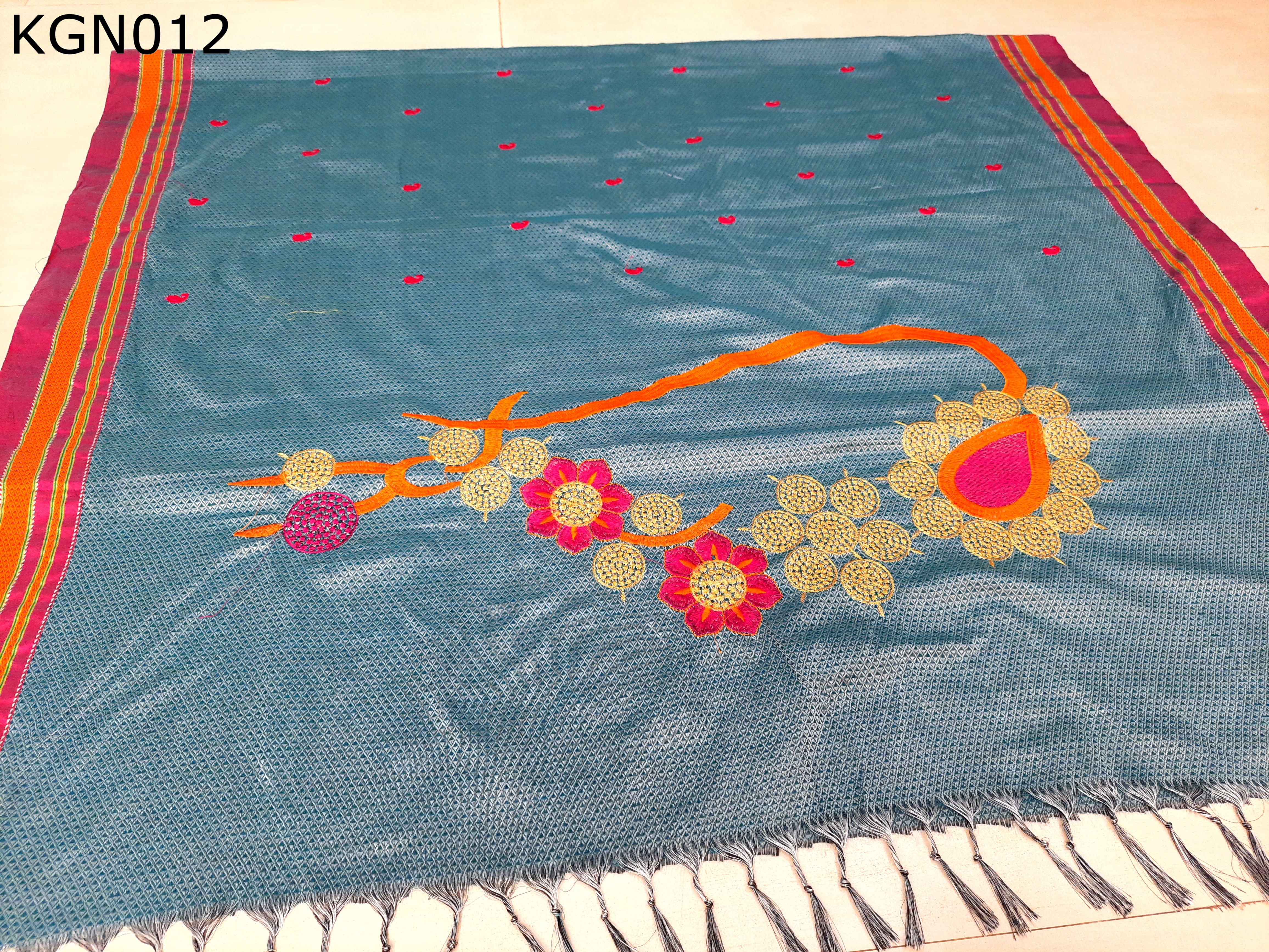 Khun Grand Nath Saree