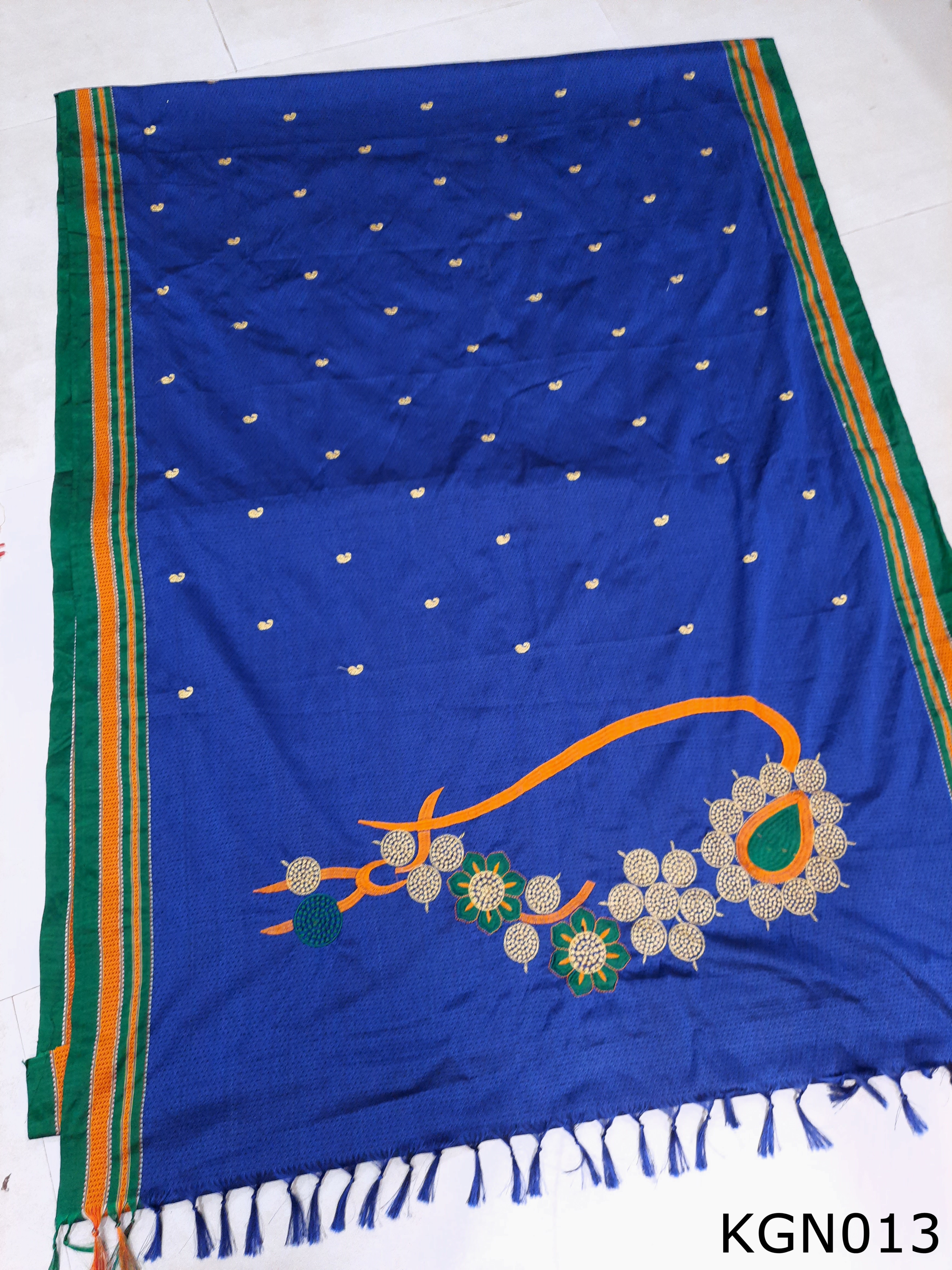 Khun Grand Nath Saree