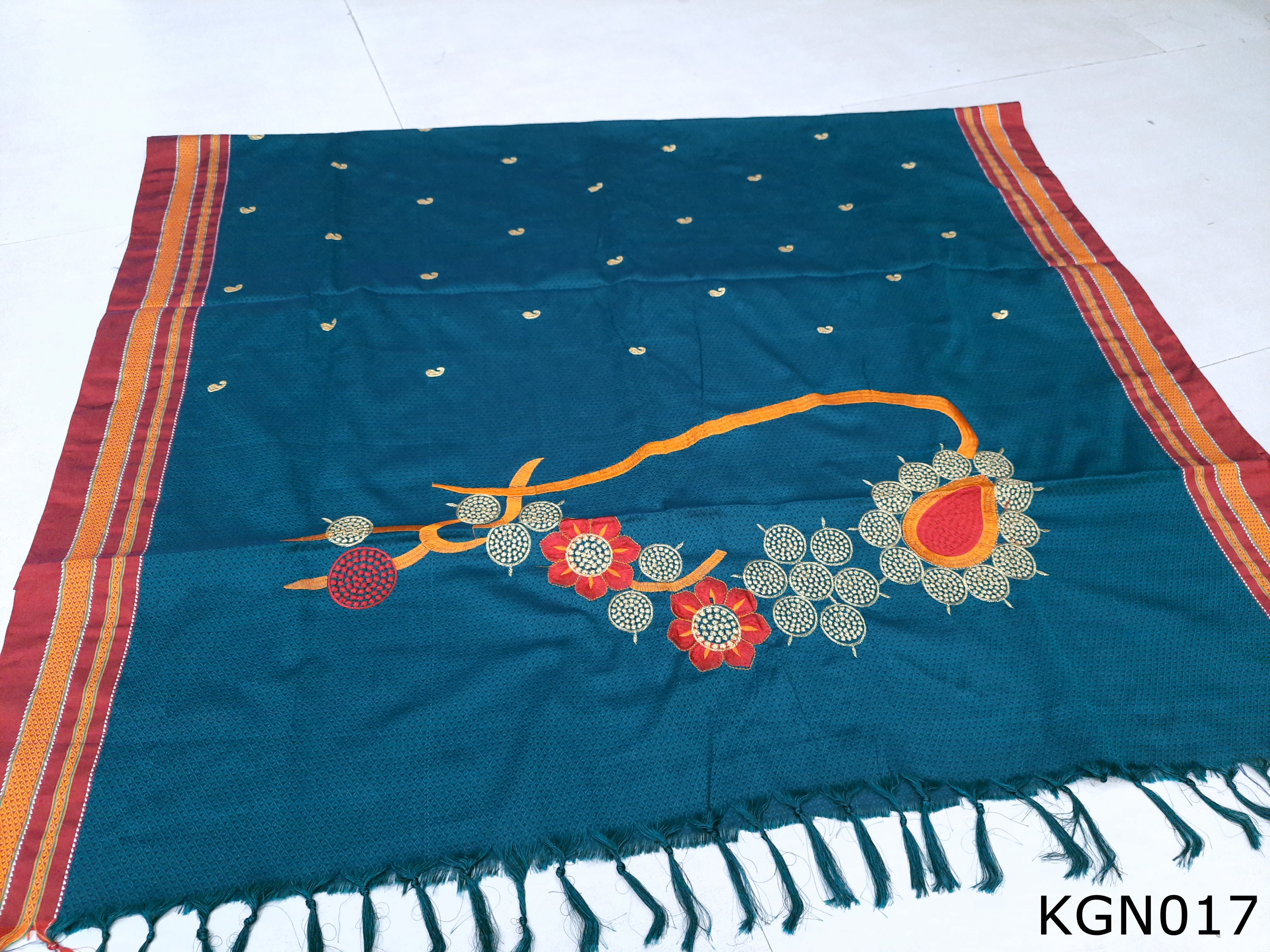 Khun Grand Nath Saree