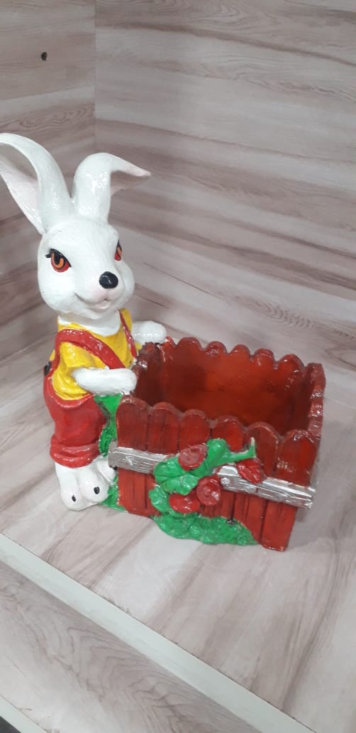Rabbit planter