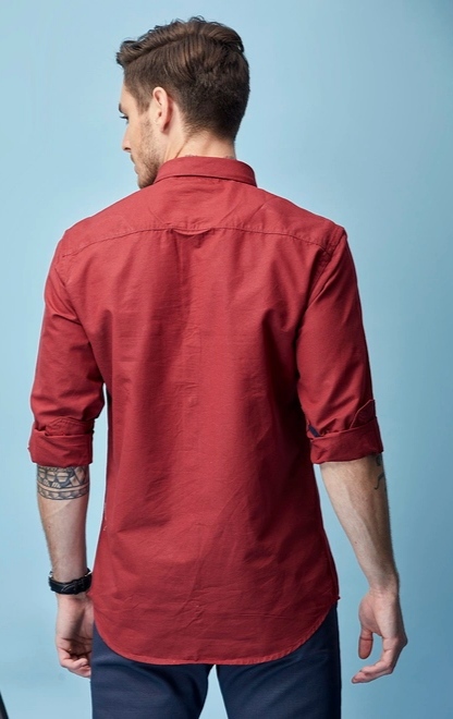 Twill fabric red shirt with slim fit