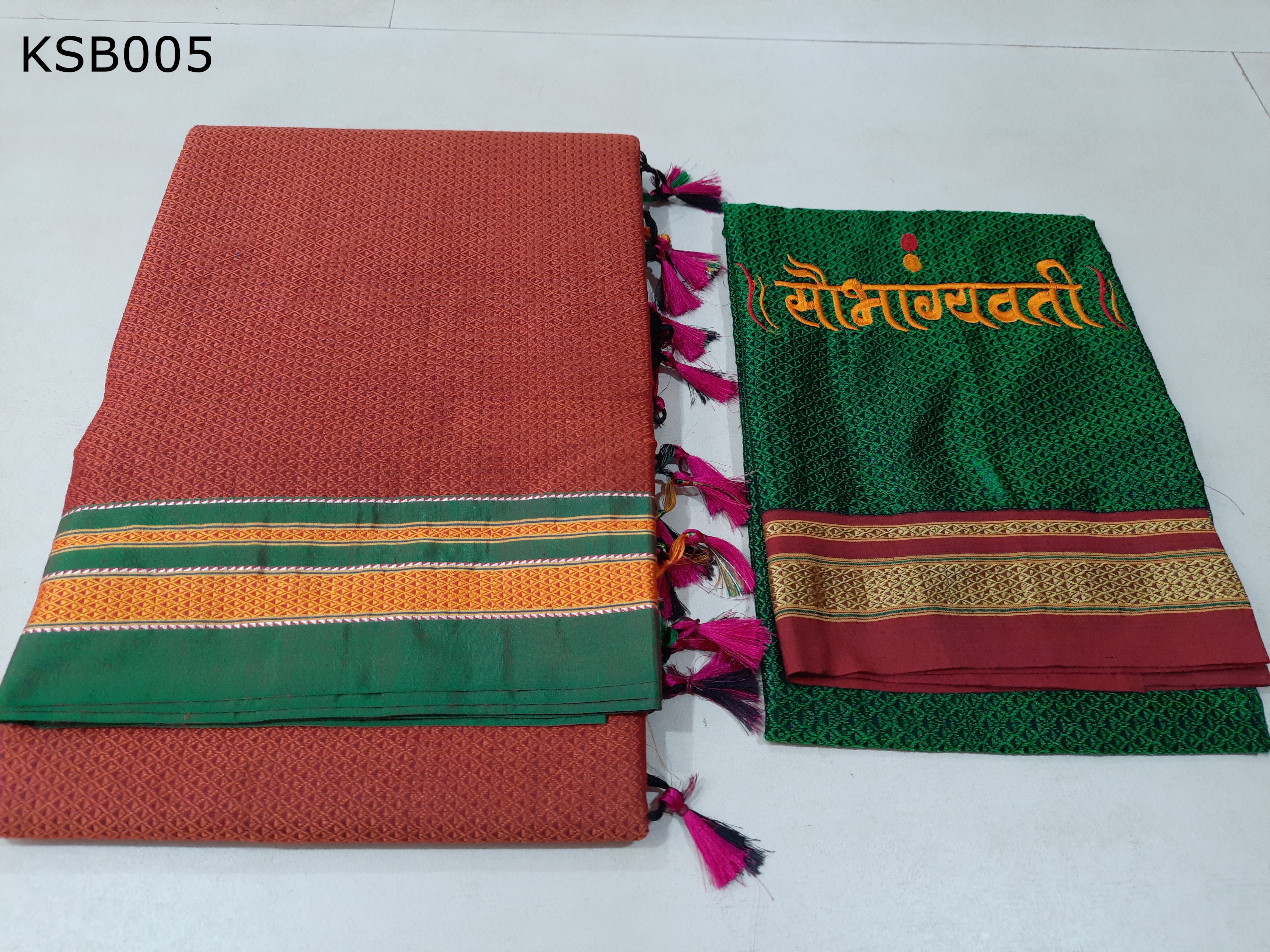 Khun Lining Pallu With Soubhagyavati Blouse