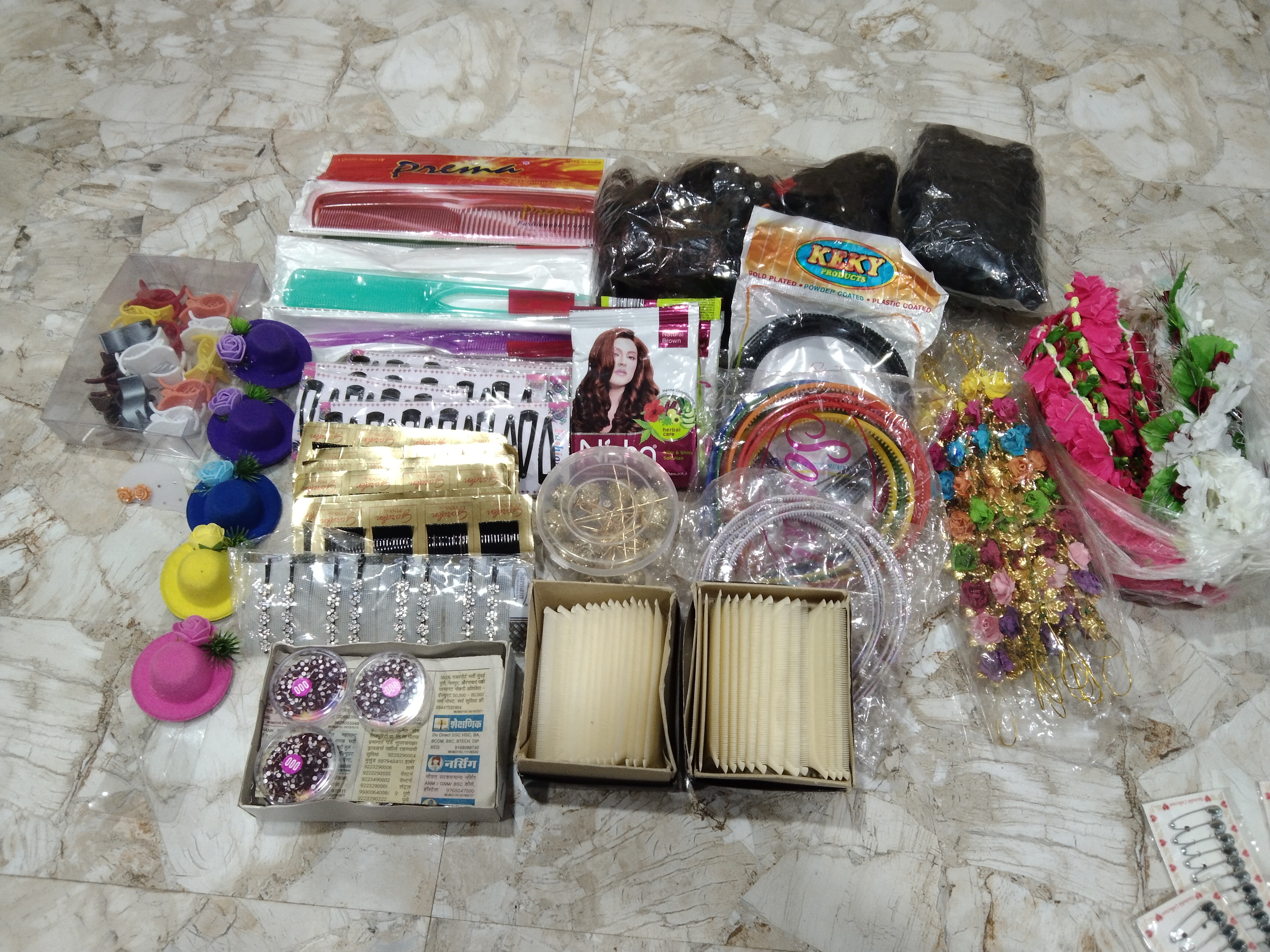Women's Fashion accessories