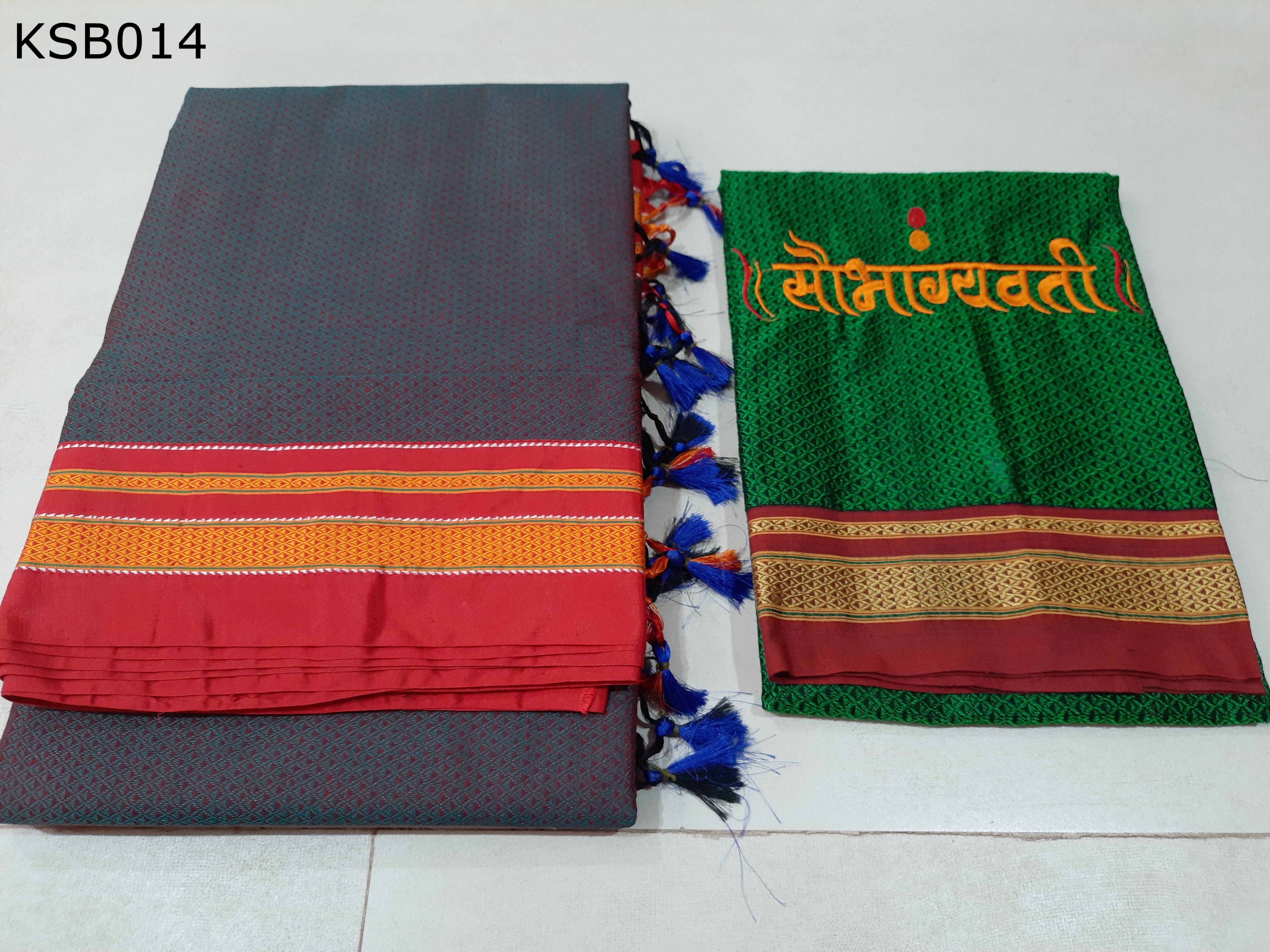KHun LIning Pallu With Soubhagyavati Blouse