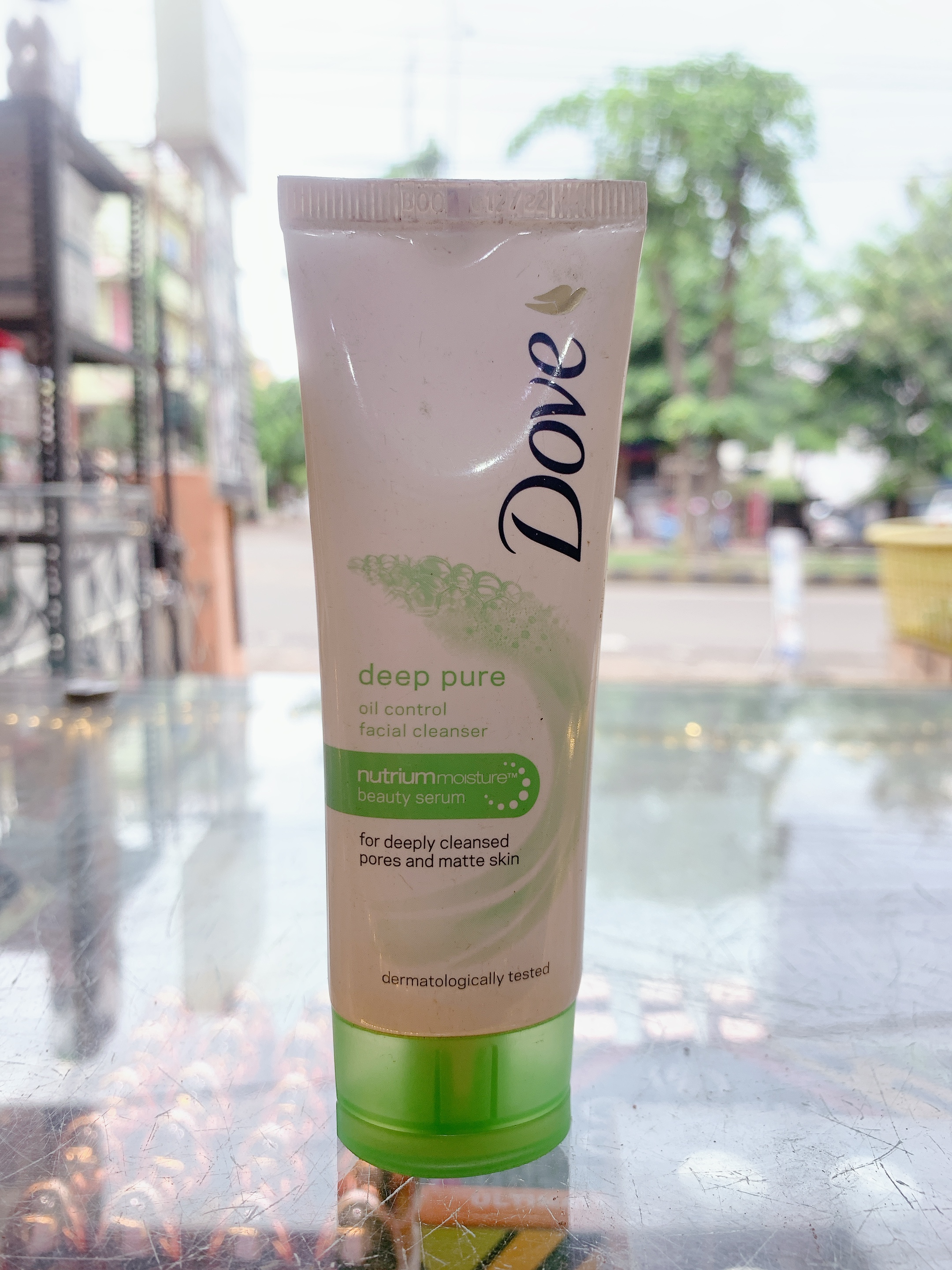 Dove Deep Pure Face Wash