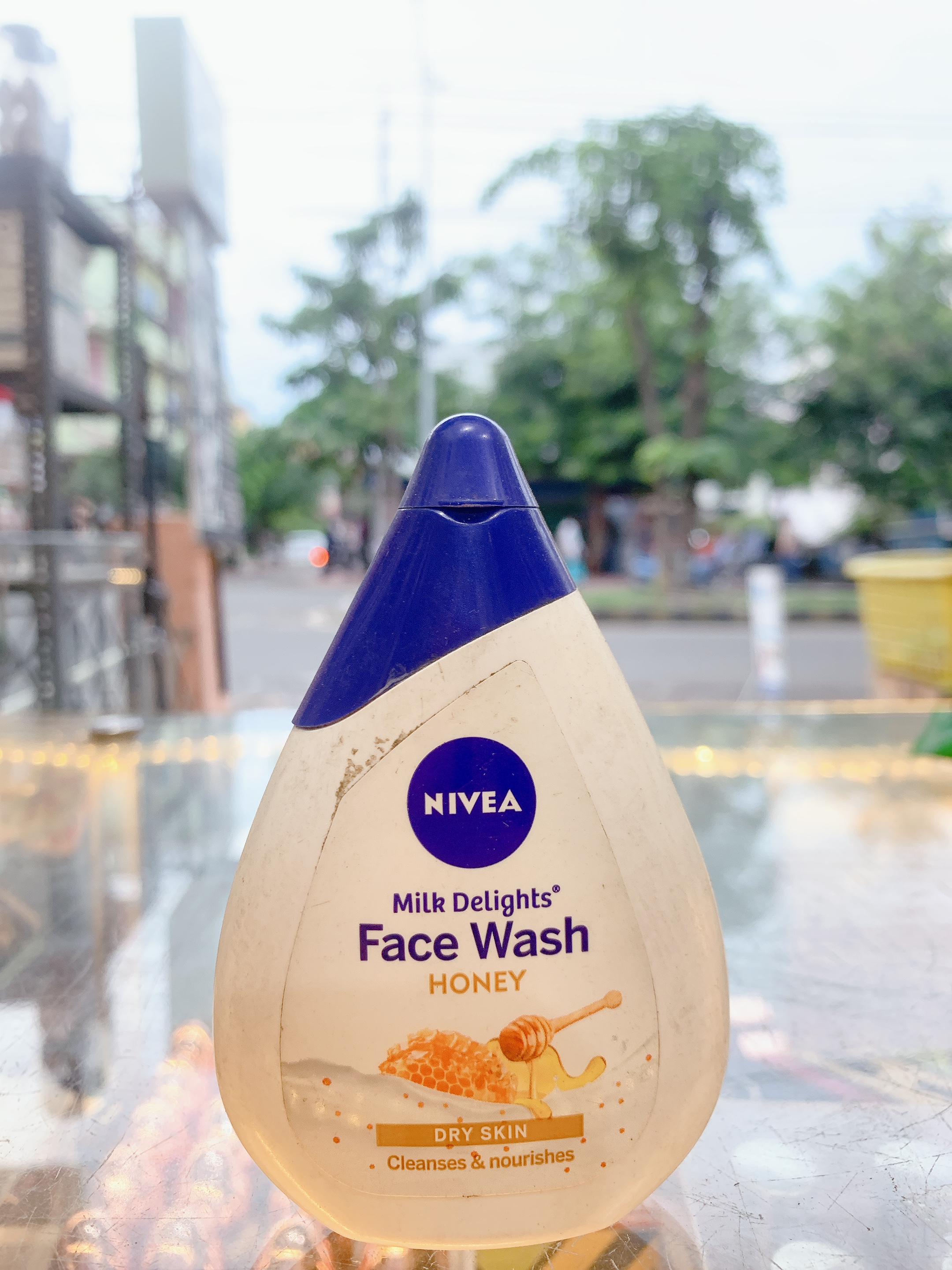 Nivea Milk Delight Honey Face Wash