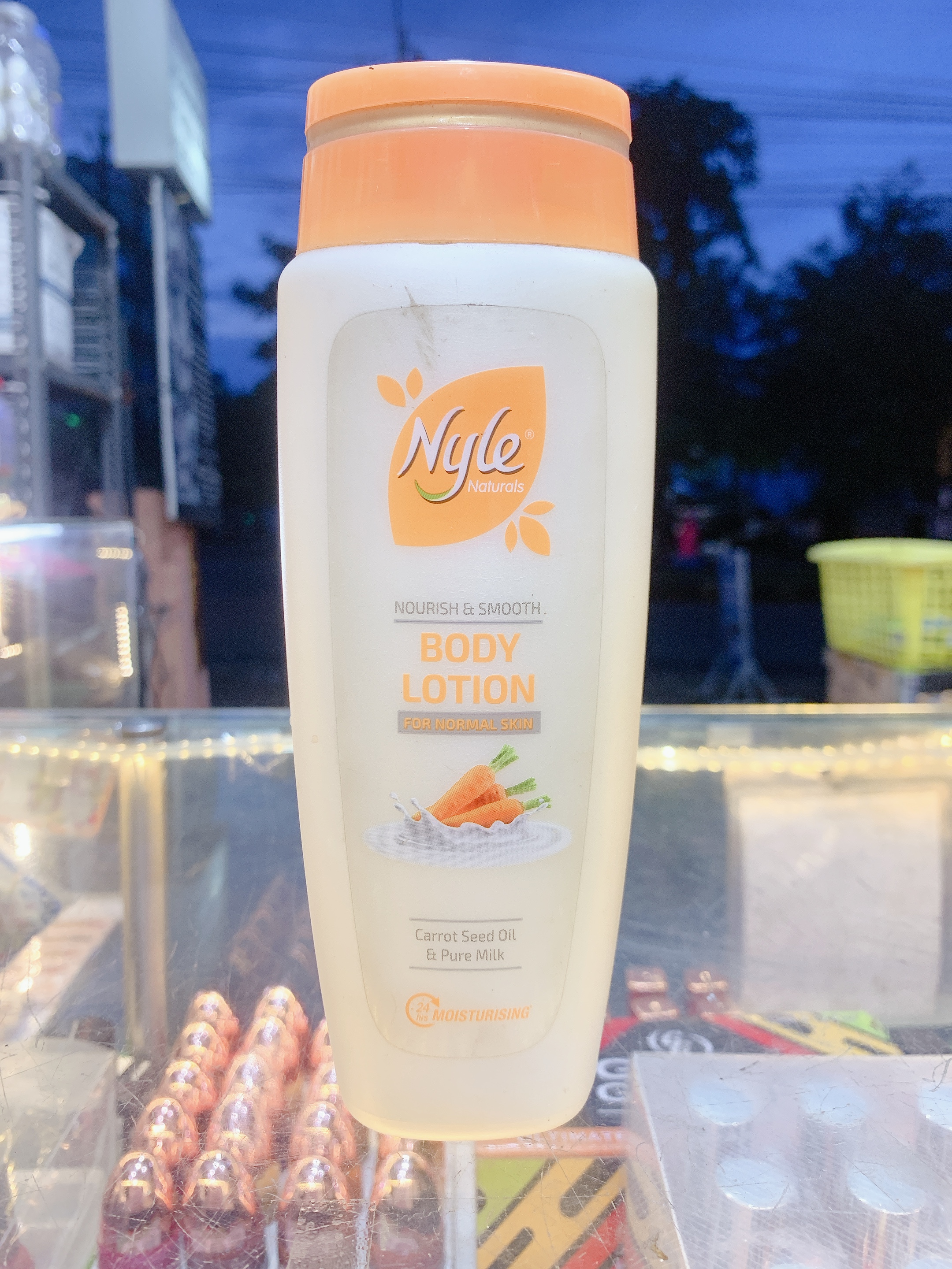 Nyle Carrot Seed & Milk Body Lotion