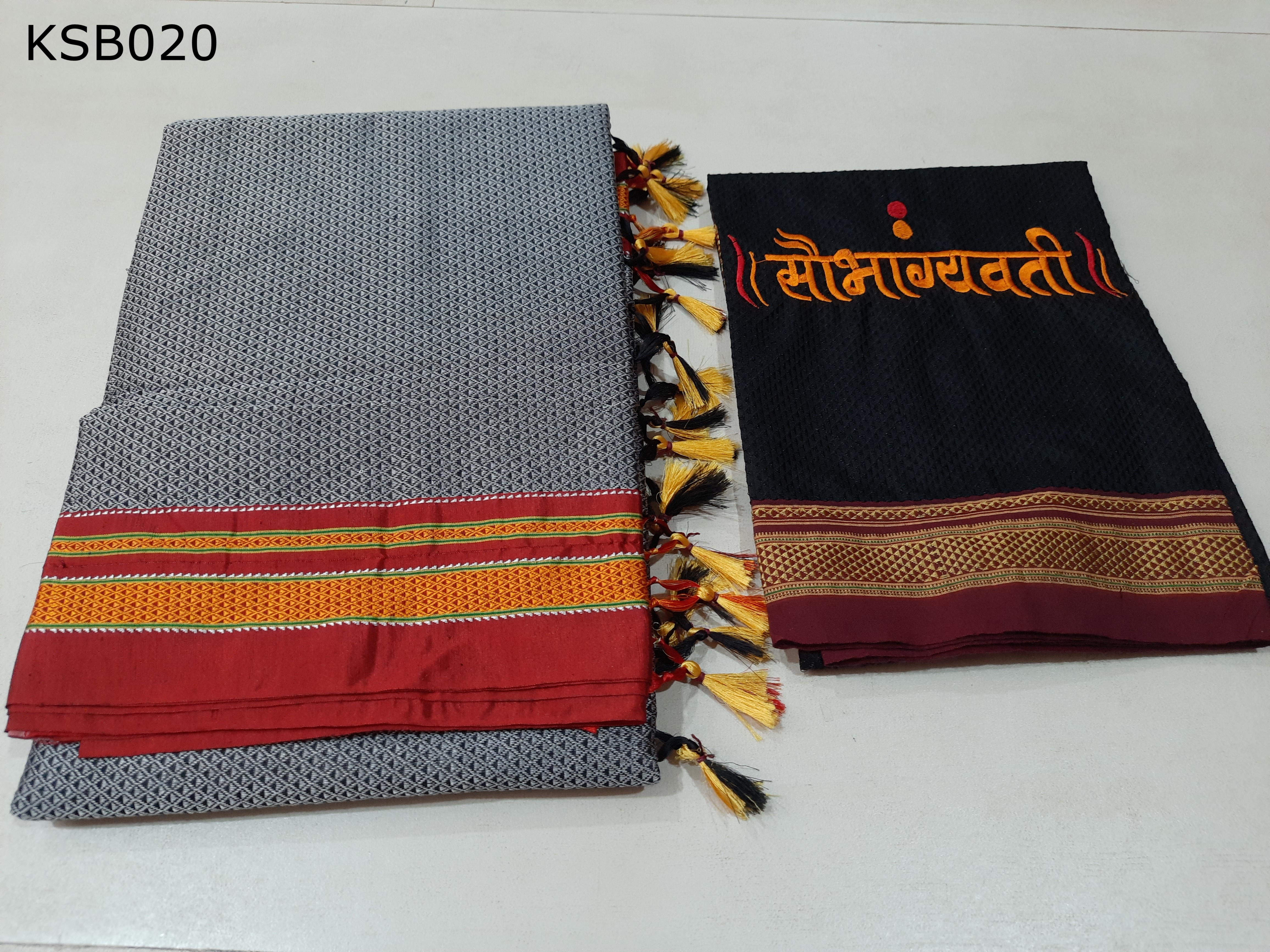 Khun Lining Pallu WIth Soubhagyavati Blouse