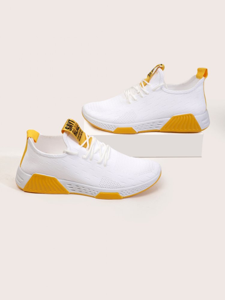 sports shoes