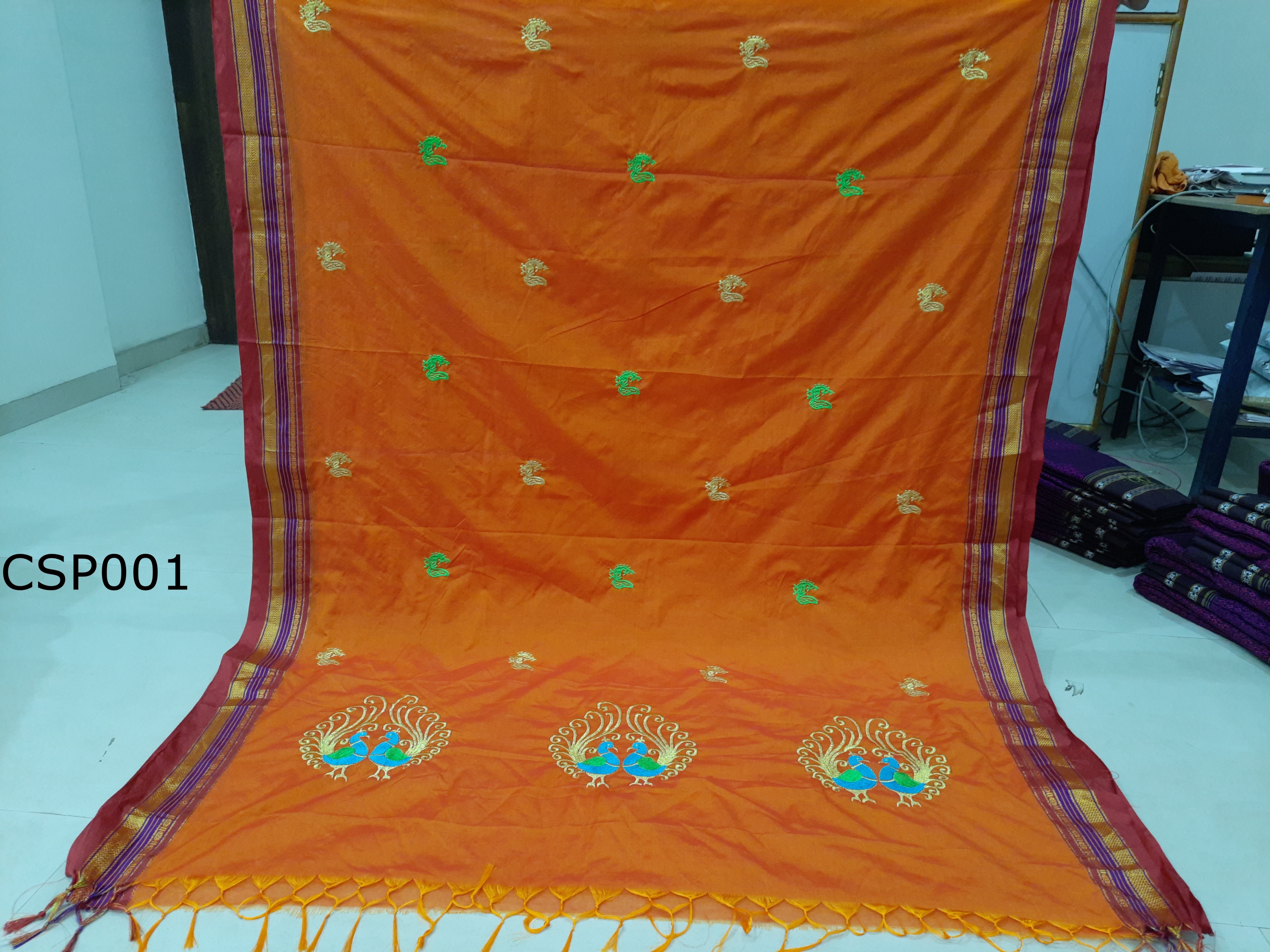 Beautifull More Embroidery On Pallu