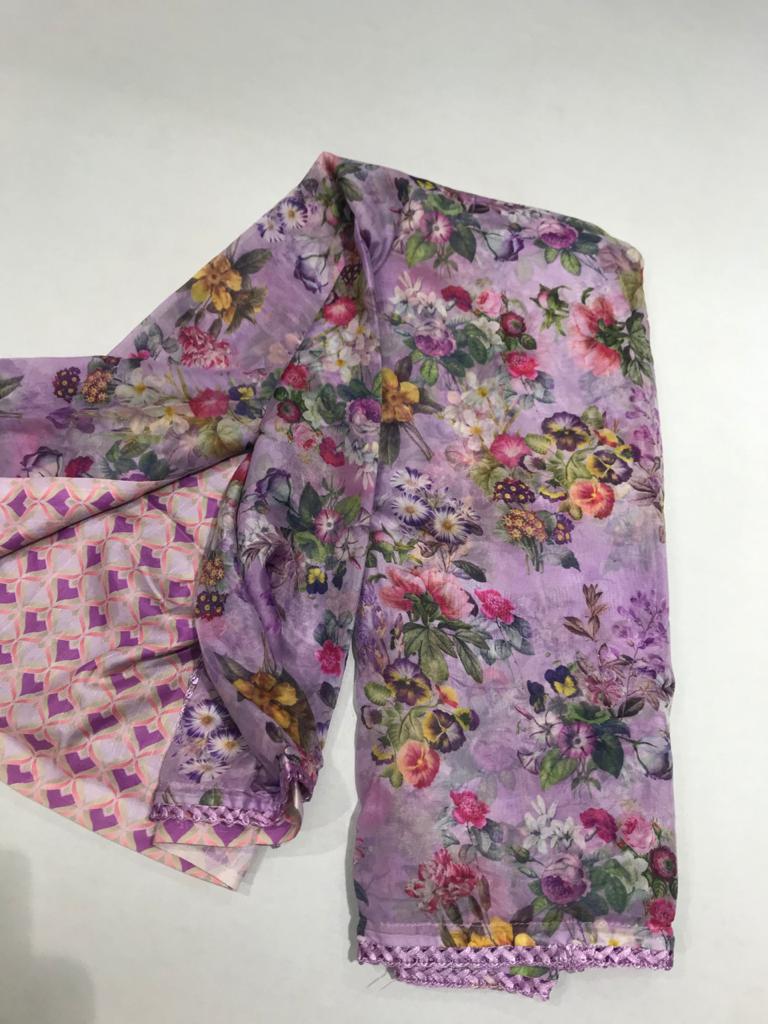 Tabby Silk Digital Floral Printed Sarees