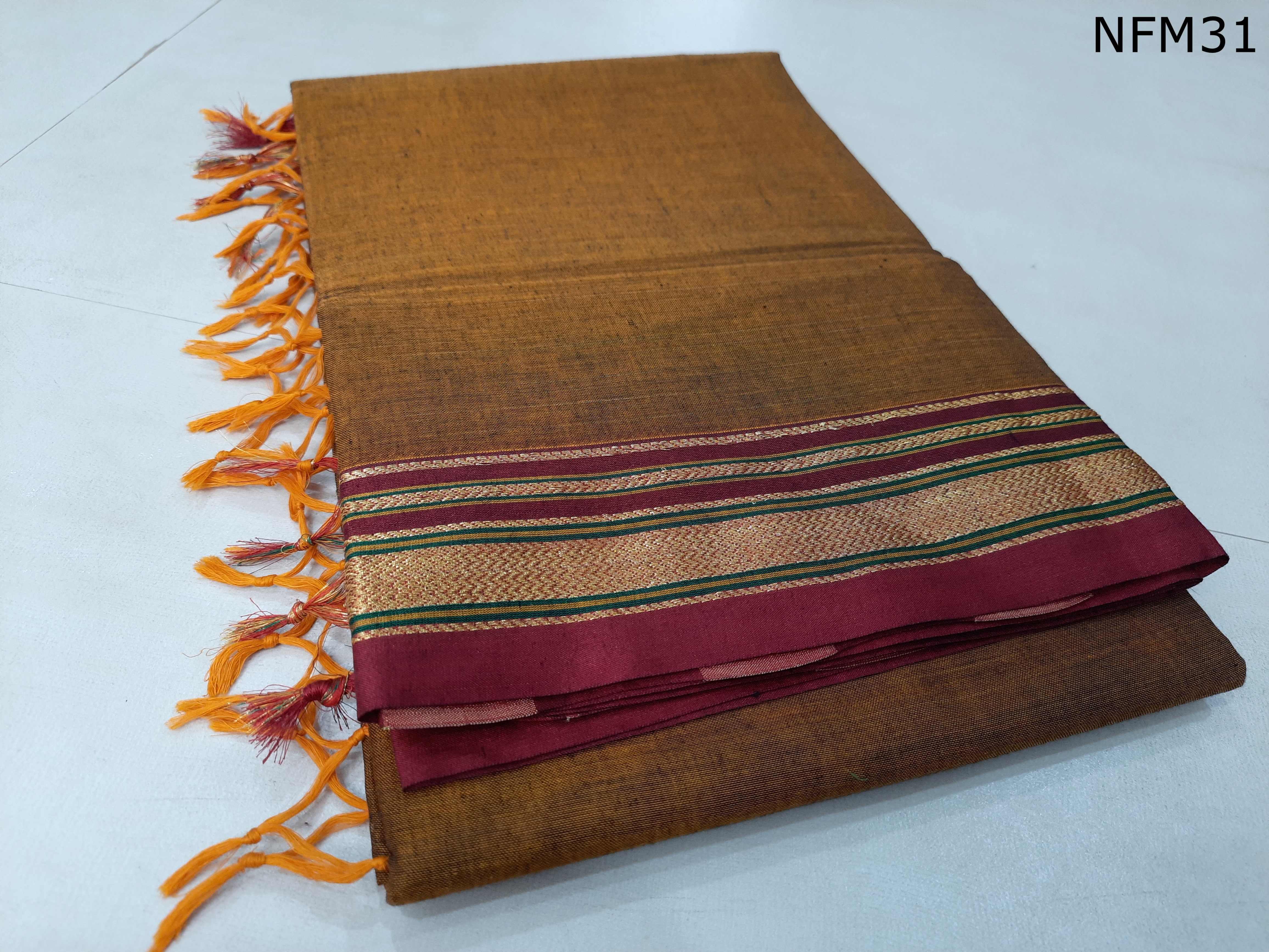 NarayanPeth Cotton Saree