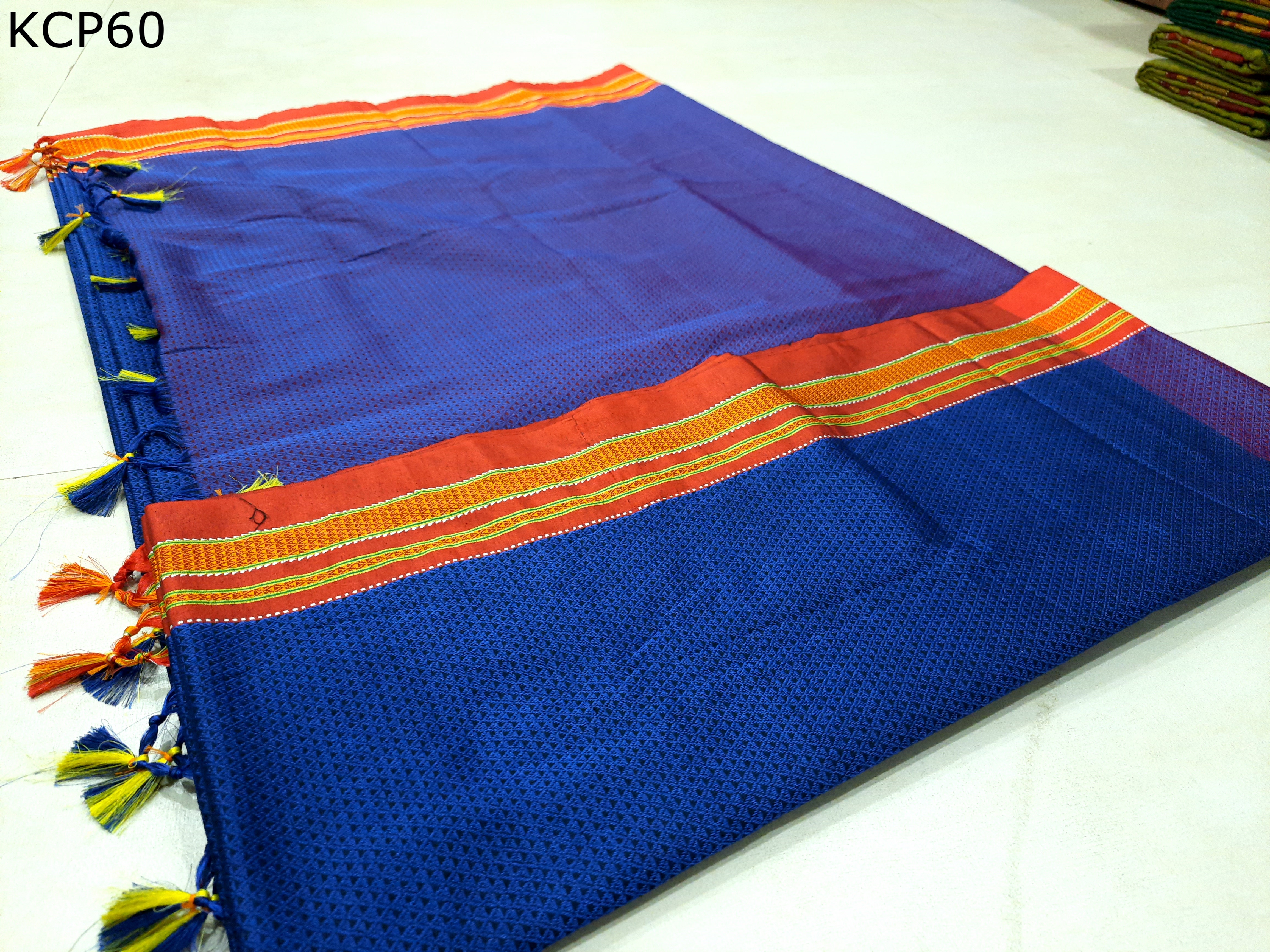 Khun Contrast Saree