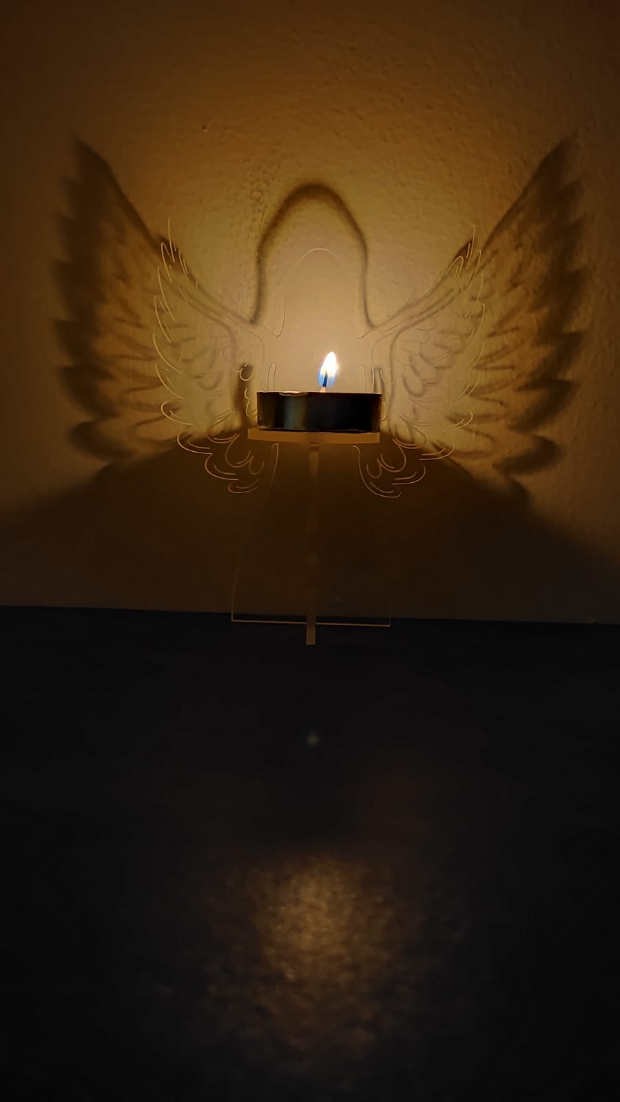 Angel candle holder