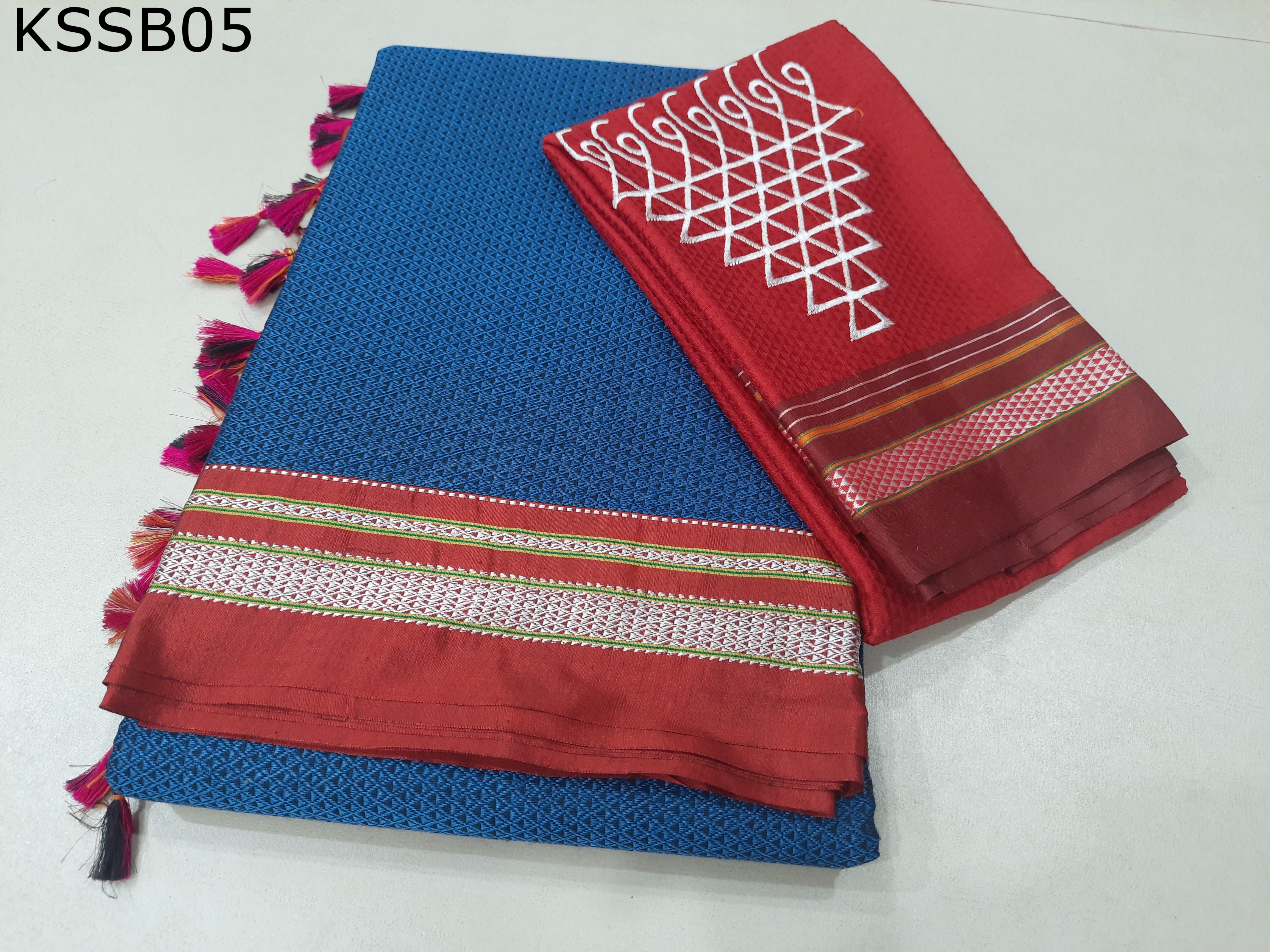 Khun Lining Pallu