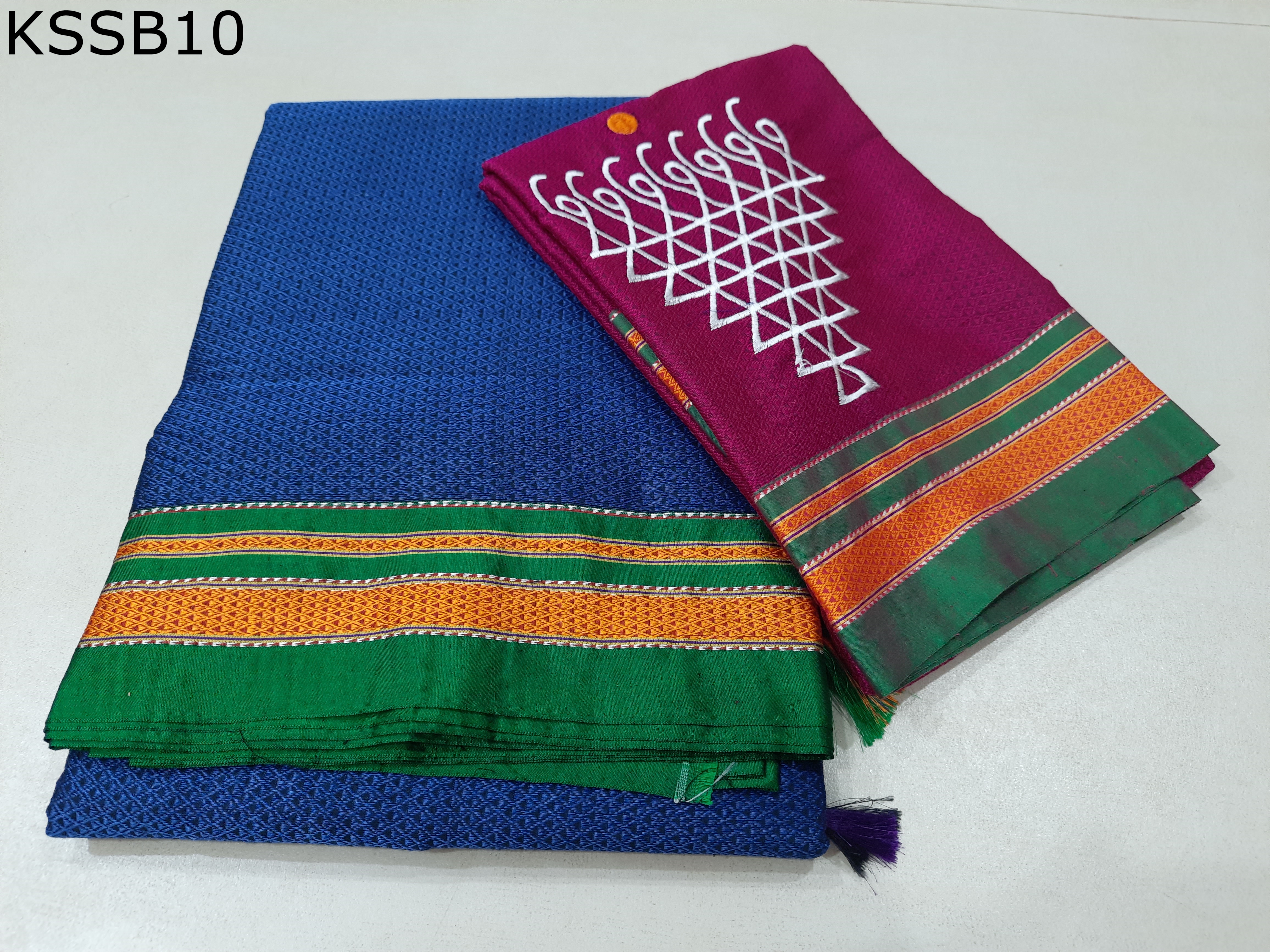 Khun Lining Pallu